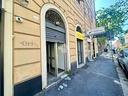 negozio-a-genova