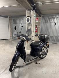 Scarabeo 50 2t