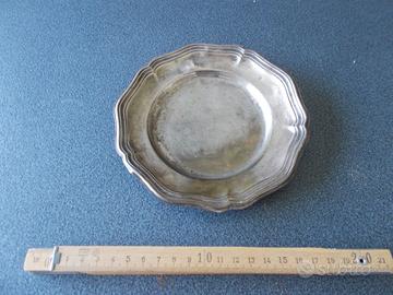 Piattino antico in peltro