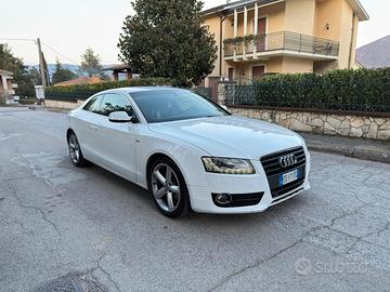 Audi A5 2.0 TDI S-Line Ambition 2011