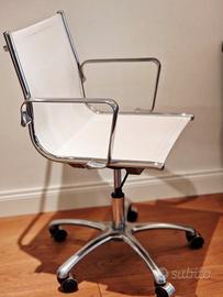 Sedia Poltroncina con ruote