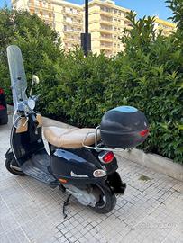 Scooter Piaggio Vespa Et4 125