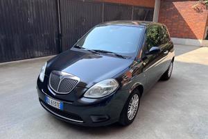 LANCIA Ypsilon 1.2 Argento consegnata revisionat