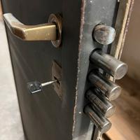 Porta blindata ideale per garage larghezza 80x2 m