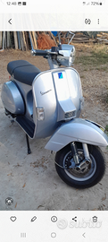 Vespa px150 cat