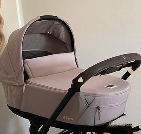 Navicella Priam lux Carry cot