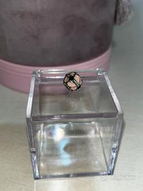 Charm con farfalle rosa