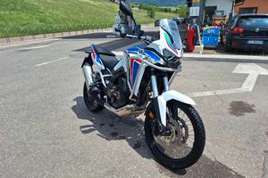 Africa Twin 1100 dct