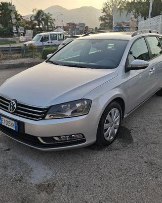 Volkswagen Passat 1.6 TDI 105CV BlueMotion