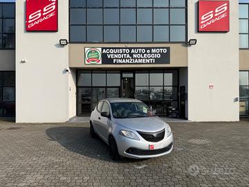 Lancia Ypsilon 1.2 69 CV 5 porte GPL Ecochic Plati