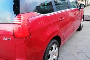 5008 TDI 1.6 €2500 trattabile 