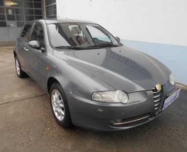 Alfa Romeo 147 1.9 JTD 16V 5p Distinctive