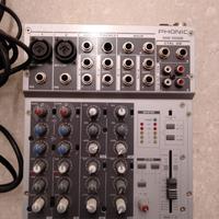 Mixer Phonic MM1002 analogico