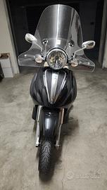 Piaggio Beverly 500