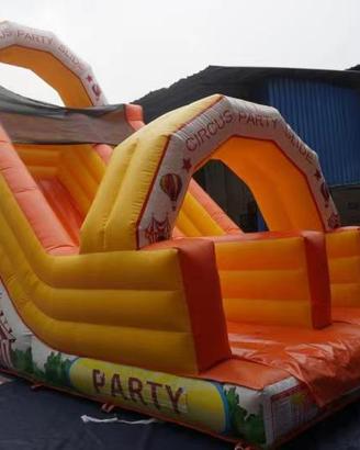 Scivolo Gonfiabile per bambini gigante in pvc