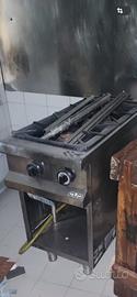 Cucina professionale 2 fuochi