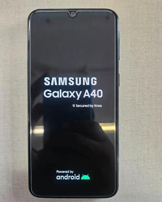 Samsung Galaxy A40 4GB - 64GB