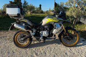 VOGE 900 DSX pari al nuovo