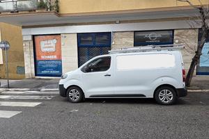 FURGONE TOYOTA PROACE