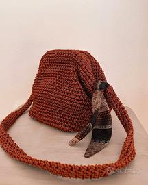 Borsa Clutch all'uncinetto 