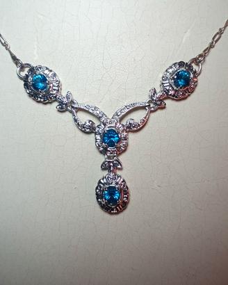 Collana vittoriana con pietre naturali