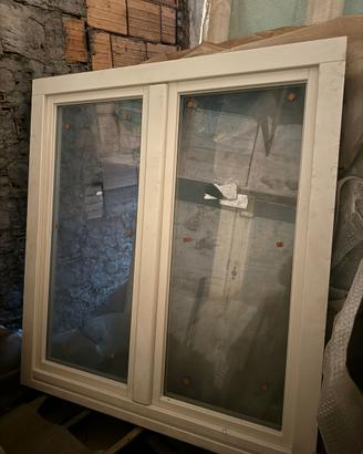 Porte finestre e vetrate isolanti Stil Legno nuove