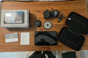 navigatore per camion Garmin Dezl LGV1010 