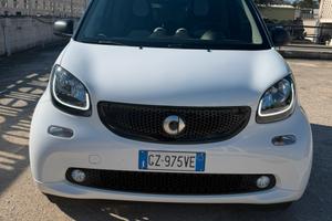 Smart fortwo 1000 turbo 2019