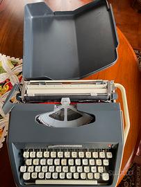Macchina da scrivere Antares