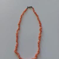 Collana di corallo rosa