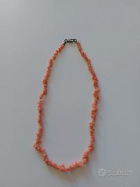 Collana di corallo rosa