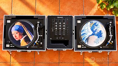 Coppia RELOOP RP-7000 MK2 con mixer e case