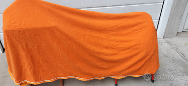 Coperta arancione x cavallo