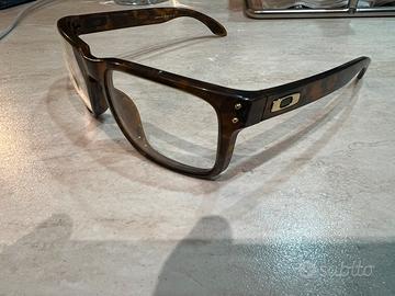 Occhiali Oakley Holbrook