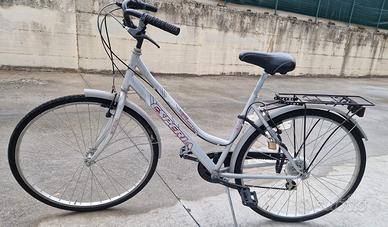 Bicicletta ruote 28" Silver modello donna 