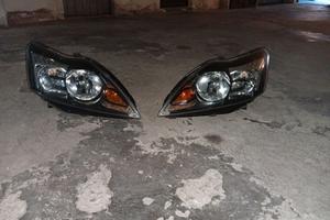 Coppia fari anteriori Ford Focus 2008-2011