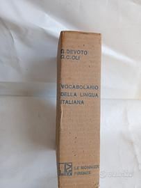 dizionario italiano devoto Oli 