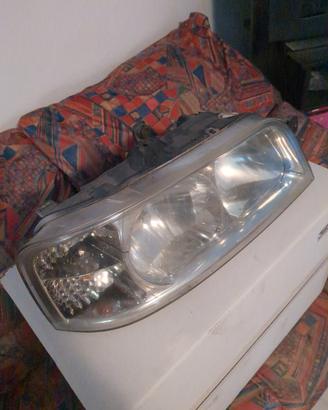 Fanale anteriore sinistro ducato 2002 2006
