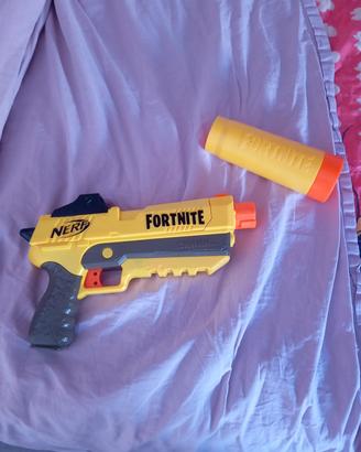 Pistola Nerf X Fortinte