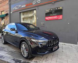 MASERATI Levante V6 Diesel 275 CV AWD Gransport