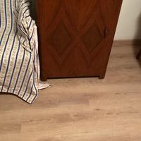 macchina singer con mobiletto vintage