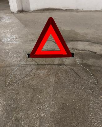 Triangolo d'emergenza WÜRTH per auto e camion