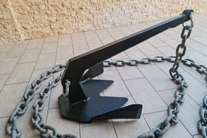 Ancora / pompa di sentina / kit fuochi / boetta