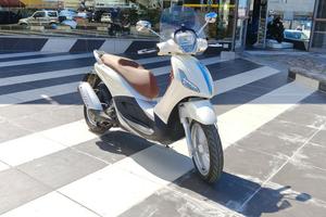 Piaggio Beverly 300 i.e.