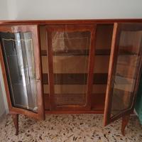vetrina cristalliera mobile vintage