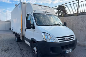 IVECO Daily 35C18 3.0 180CV - FRIGO THERMOKING V30