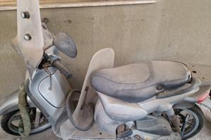 Aprilia Scarabeo 50 solo per pezzi