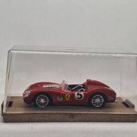 Modellino Ferrari 250 TRS 1960