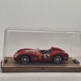 Modellino Ferrari 250 TRS 1960