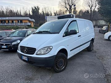 MERCEDES VITO ISOTERMICO 4X4 AUTOMATICO- 2010